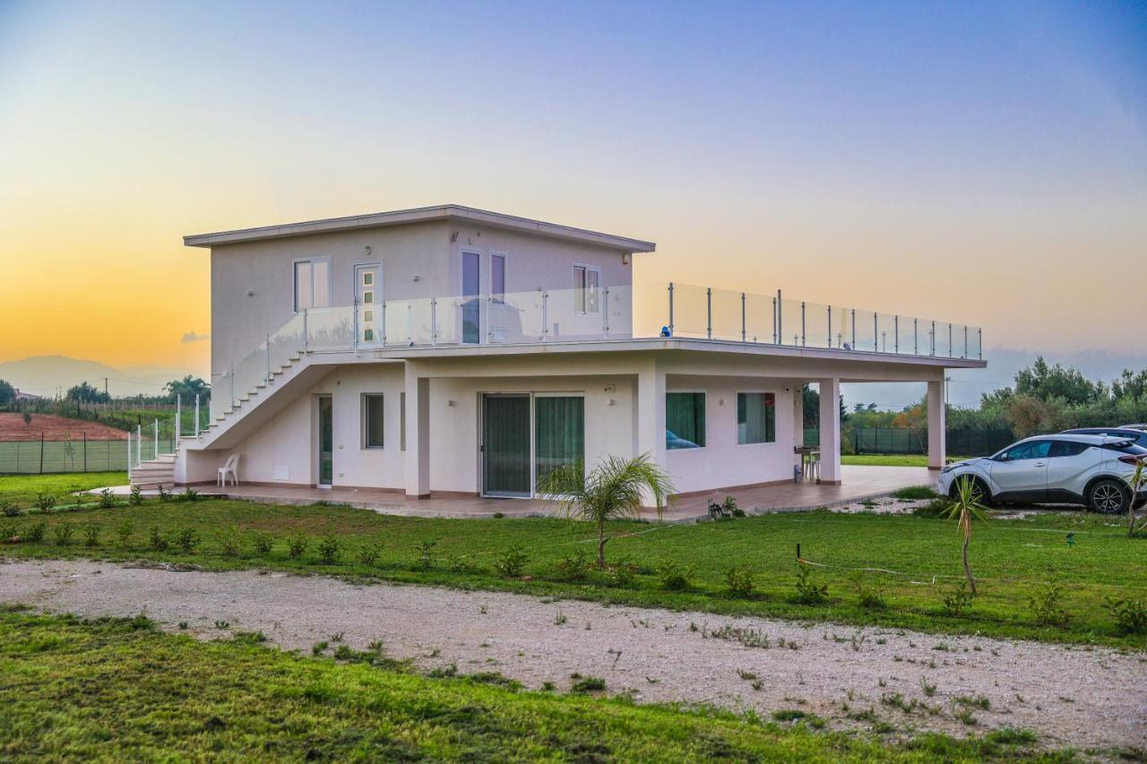 Ca Del Re Holiday - Villa A Due Passi Dal Mare - Terrasini, Cinisi, Trappeto, Balestrate E Castellamare Del Golfo Partinico Exterior photo