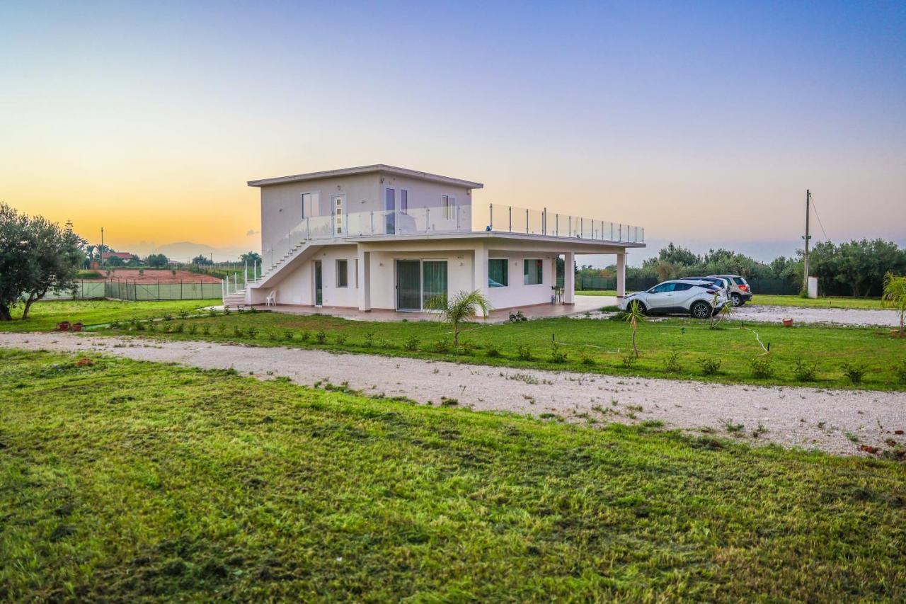 Ca Del Re Holiday - Villa A Due Passi Dal Mare - Terrasini, Cinisi, Trappeto, Balestrate E Castellamare Del Golfo Partinico Exterior photo